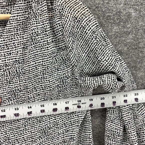 H&M Top Women 4 Black White Blouse Button Up 3/4 Sleeve - Picture 8 of 11